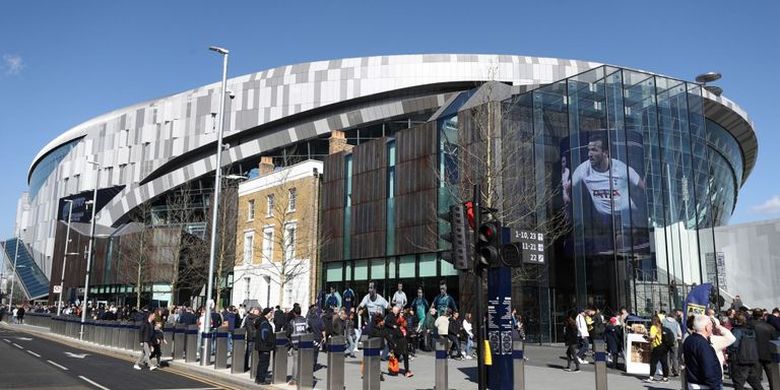 Stadion baru milik Tottenham Hotspur di London yang resmi digunakan, Minggu (24/3/2019).