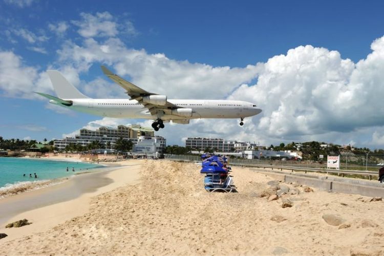 Bandara Internasional Princess Juliana di St. Maarten