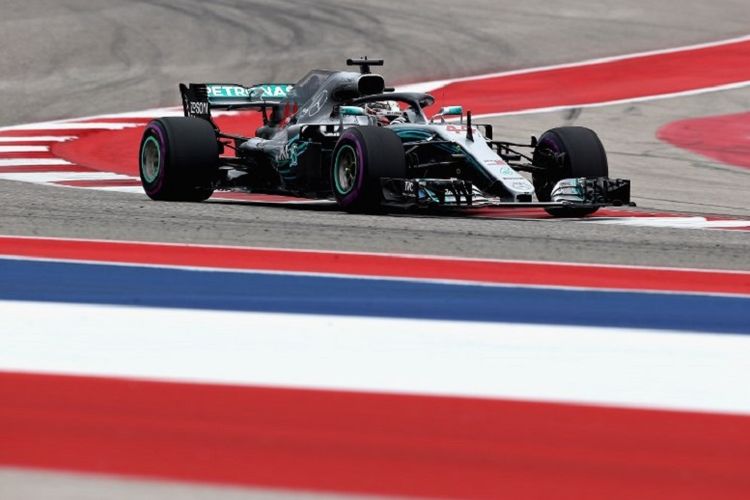 Lewis Hamilton menjalani latihan bebas pada GP Amerika di Austin, 20 Oktober 2018. 