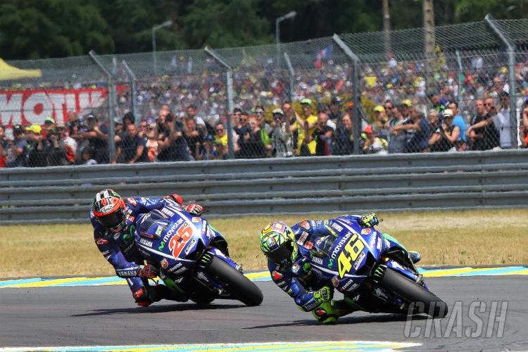 Rossi dan Vinales bakal berebut posisi ketiga juara dunia MotoGP.