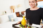 Makanan 'Room Service' Tidak Sesuai Harga? Belum Tentu...