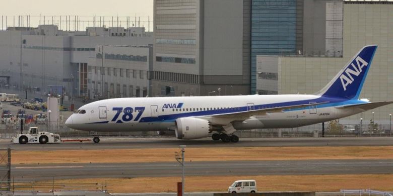 Salah satu Boeing 787 Dreamliner milik maskapai All Nippon Airways (ANA).