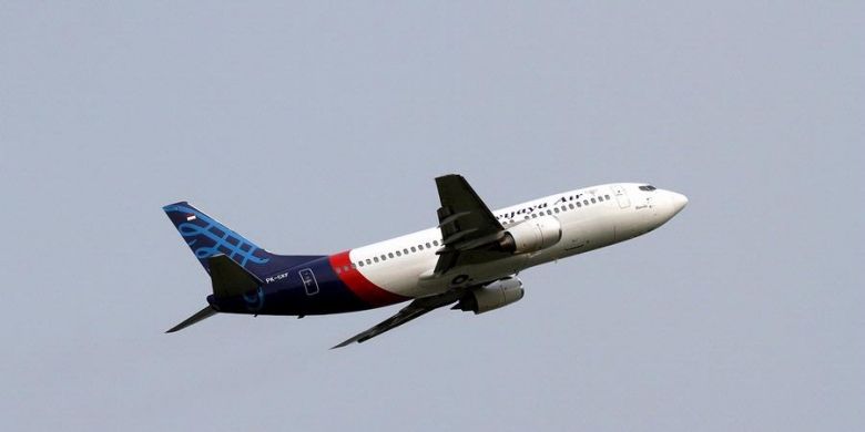 Pesawat Sriwijaya Air tinggal landas meninggalkan Bandara Soekarno-Hatta, Banten
