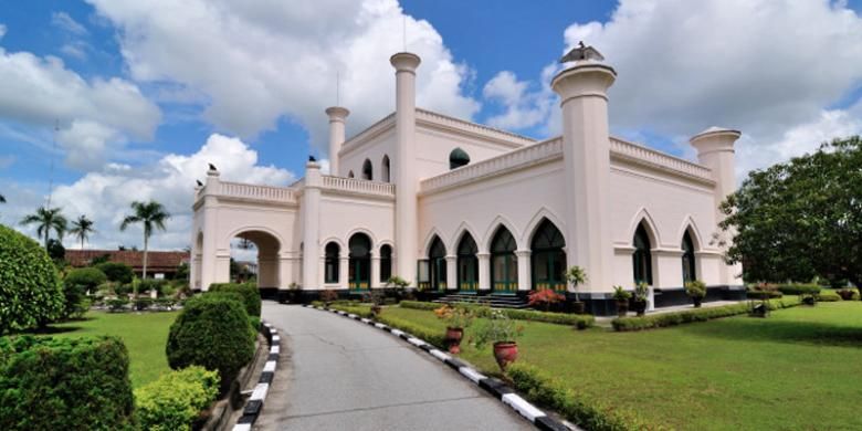 Istana Siak Sri Indrapura di Pekanbaru, Riau.