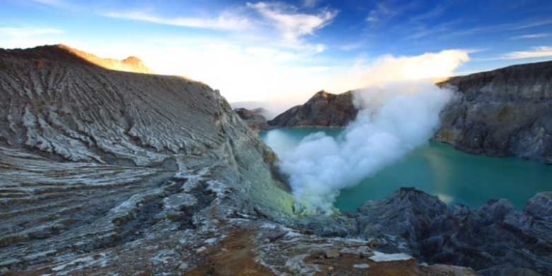 Kawah Ijen di Banyuwangi, Jatim.