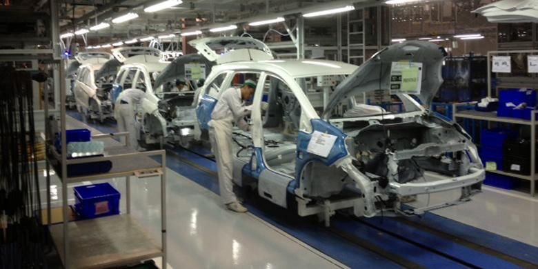 Honda mulai produksi Mobilio di pabrik kedua, Karawang, Jawa Barat, Rabu (15/1/2014).