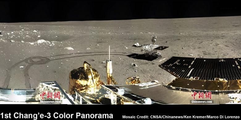 Panorama 360 derajat berwarna Bulan pertama dari citra yang diambil wahana Change 3 milik China.