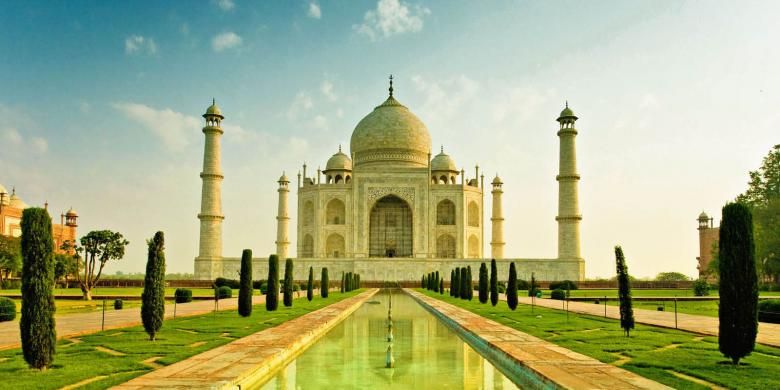 Mengenal Taj Mahal Di India Obyek Wisata Yang Dikunjungi Raisa Hamish