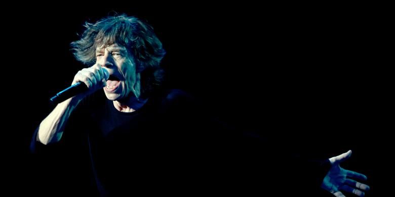 Mick Jagger, vokalis Rolling Stones. Gambar diambil saat dia tampil dalam konsernya di China pada 12 Maret 2014.