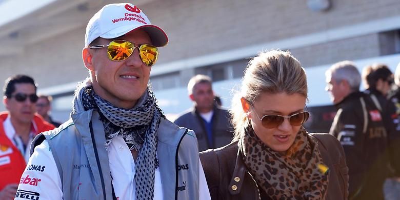 Michael Schumacher bersama istrinya, Corinna, di F1 Amerika Serikat (18/11/2012)