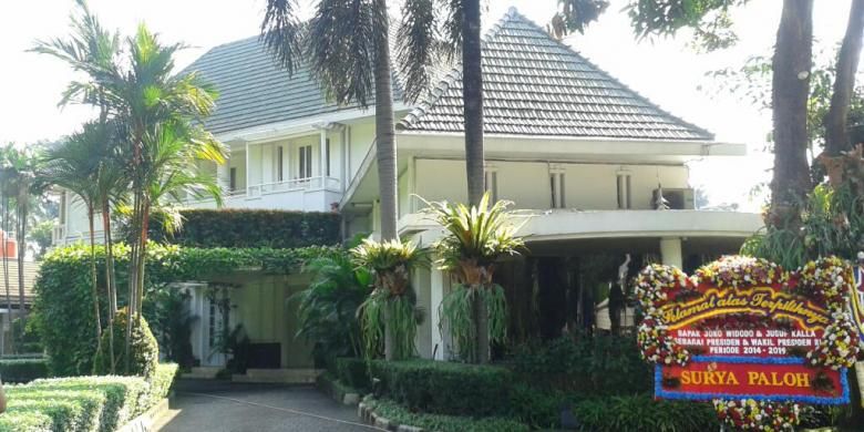 Rumah dinas Gubernur DKI Jakarta, Jalan Taman Suropati No. 17, Menteng, Jakarta Pusat.