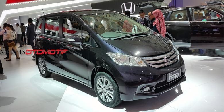 Honda New Freed pada IIMS 2014.