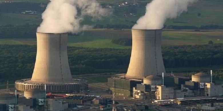 Ilustrasi: Pembangkit listrik tenaga nuklir di  Cattenom, Perancis bagian timur.
