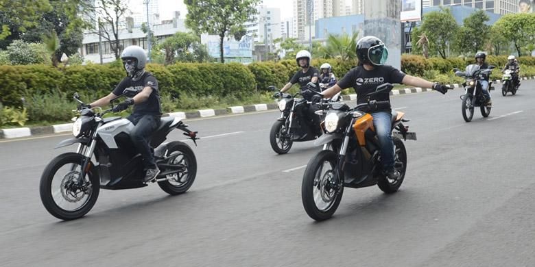 Zero Motorcycles membawa ciri khas baru berkendara moge.