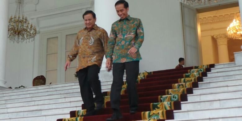Presiden Joko Widodo bersama Ketua Umum Partai Gerindra Prabowo Subianto di Istana Bogor, Kamis (29/1/2015)