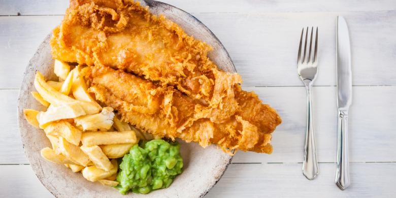 Sebagai salah satu negara penghasil ikan, Australia juga terkenal dengan menu fish and chips yang lezat.