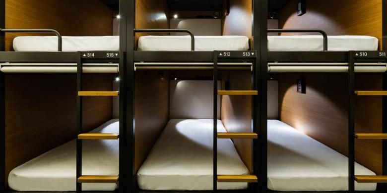 Kamar dengan tempat tidur bertingkat yang ditawarkan Grids Hostel