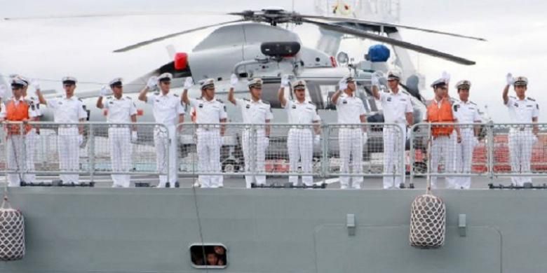 Angkatan Laut Cina beberapa kali menggelar latihan di luar wilayah China. 