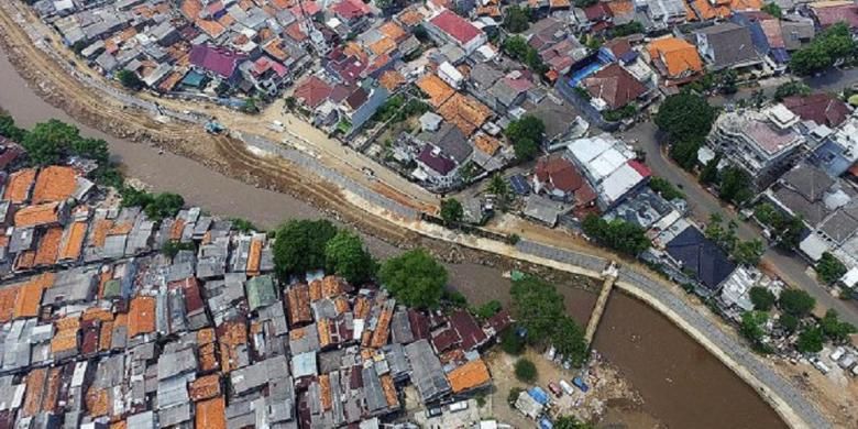 Sandiaga Minta Warga Bidaracina Tak Egois dan Mau Merelakan Tanahnya 