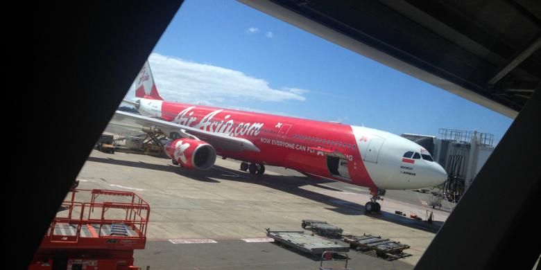 Pesawat Airbus 330-300 milik Maskapai AirAsia X yang baru mendarat di Sydney, setelah melakukan penerbangan dari Denpasar, Bali.  