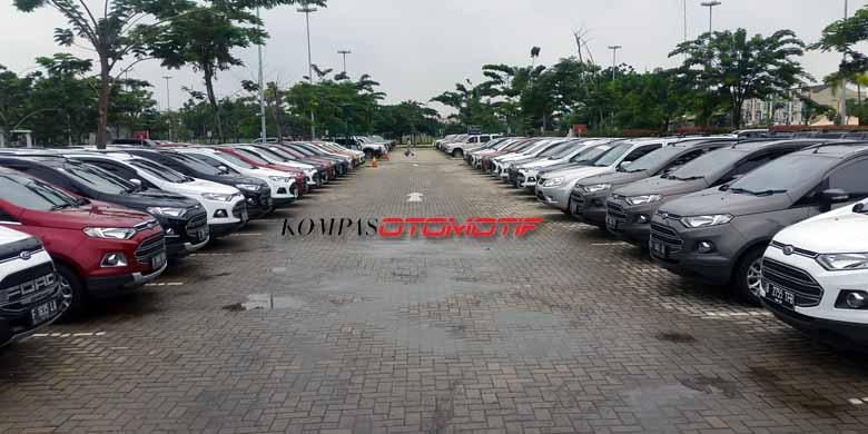 Ratusan unit mobil Ford berkumpul untuk pertama kalinya setelah Ford Motor Indonesia menyatakan resmi akan berhenti beroperasi pada bulan lalu