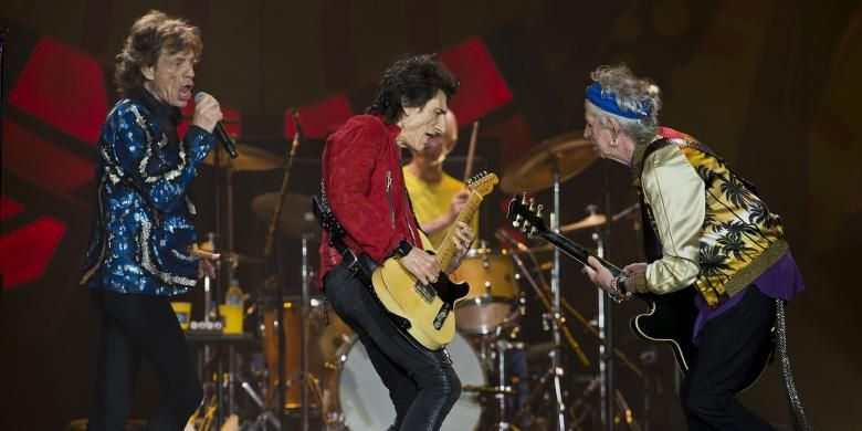 Band Inggris The Rolling Stones menggelar konser di stadion Morumi, Sao Paulo, Brasil, pada 24 Februari 2016. 