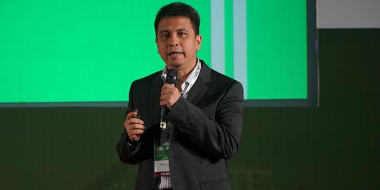 Managing Director Grab Indonesia Ridzki Kramadibrata saat berbicara dalam konferensi Echelon Indonesia 2016 di Jakarta, Selasa (5/4/2016).