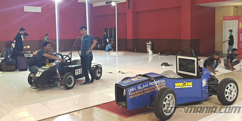 Mobil listrik IIMS 2016