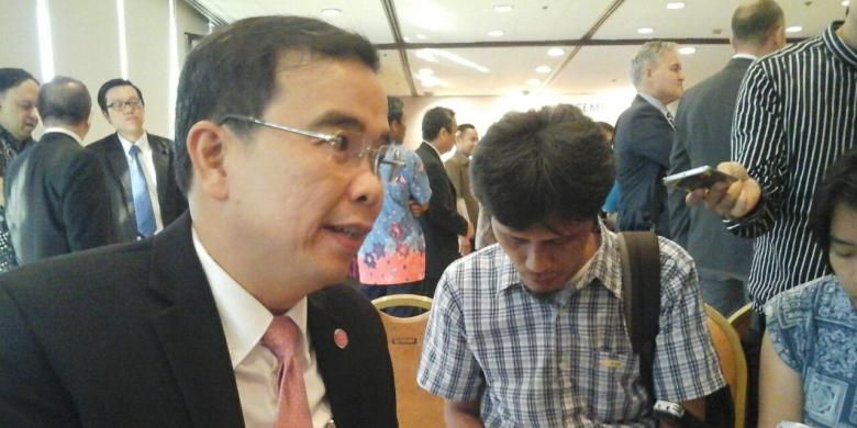 Direktur Utama PT Indocement Tunggal Prakarsa Tbk, Christian Kartawijaya