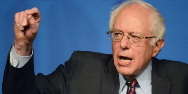 Bernie Sanders masih terus bertarung di Partai Demokrat.