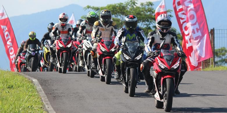 Honda CBR150R Track Day di Bukit Peusar, Tasikmalaya.
