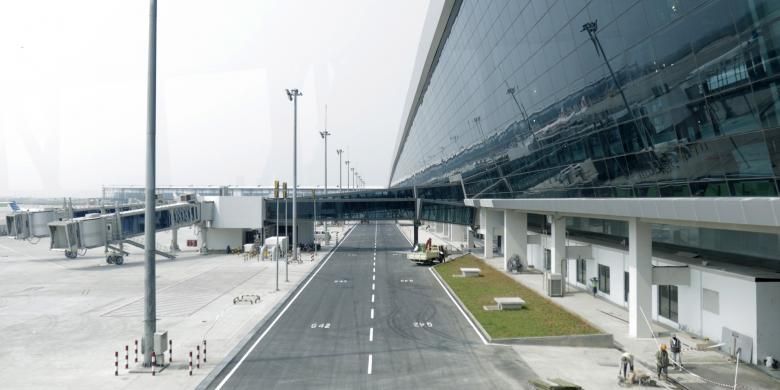 Suasana di Terminal 3 Ultimate Soekarno-Hatta, Tangerang, Banten, Minggu (12/6/2016). Terminal ini memiliki kapasitas 25 juta penumpang per tahun.
