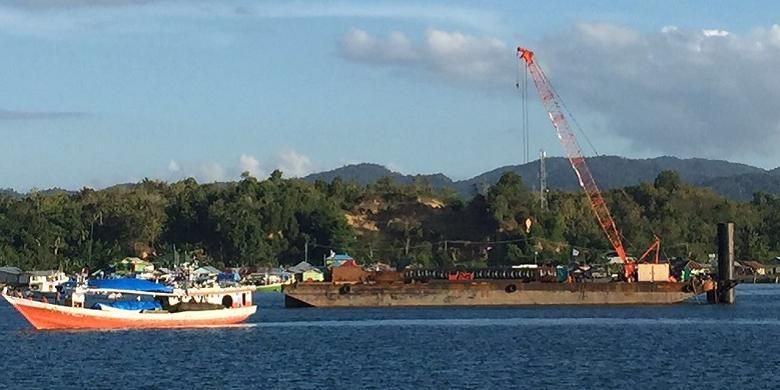 Teluk Kendari, Sulawesi Tenggara.