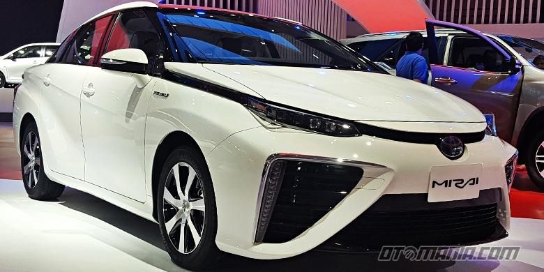  Toyota  Jual 1 52 juta Kendaran Listrik pada 2019 Kompas com