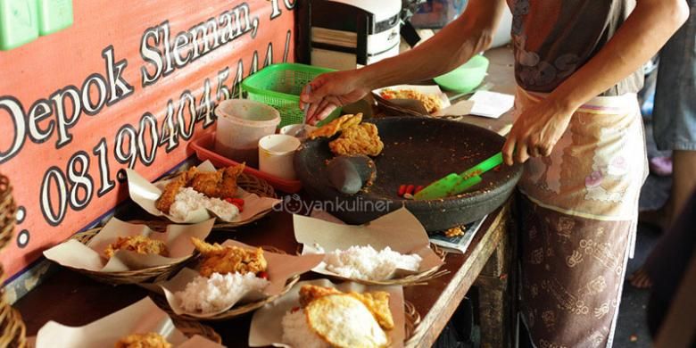 4 Perbedaan Ayam Geprek di Yogyakarta dan Jakarta, Apa Saja? 4 Perbedaan Ayam Geprek di Yogyakarta dan Jakarta, Apa Saja? video viral info traveling info teknologi info seks info properti info kuliner info kesehatan foto viral berita ekonomi