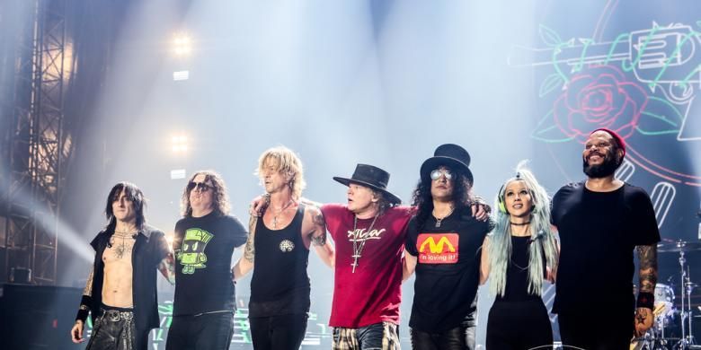 Guns N Roses gelar tur reuni di Houston, AS, 5 Agustus 2016.