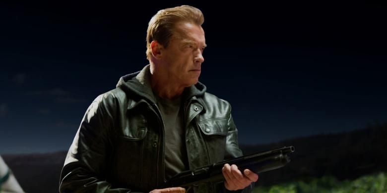 Arnold Schwarzenegger dalam film Terminator Genisys.