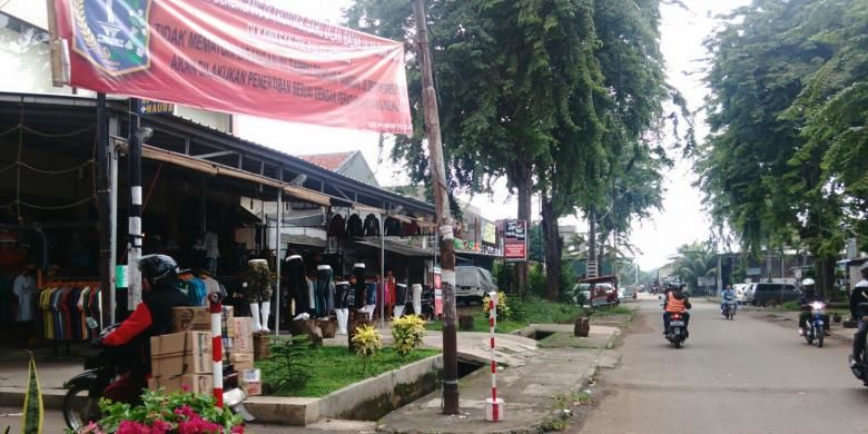 Suasana di Perkampungan Industri Kecil (PIK) Pulogadung, di Pulogadung, Jakarta Timur, Kamis (9/11/2016)