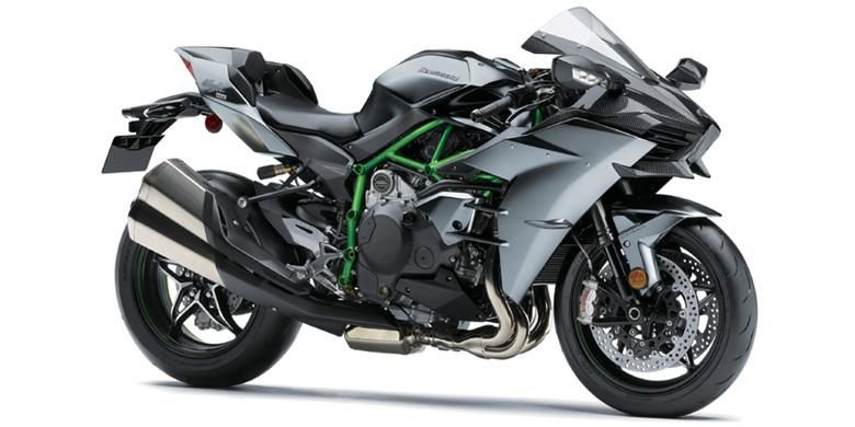 Kawasaki Ninja H2 Carbon sudah bisa dipingan, banderol Rp 820 juta.