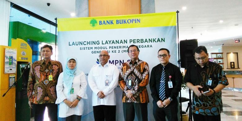 Peluncuran aplikasi Modul Penerimaan Negara (MPN) generasi kedua PT Bank Bukopin Tbk (Bukopin) di Kantor Pusat Bank Bukopin, Jakarta, Kamis (16/2/2017).