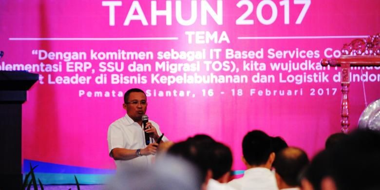 Direktur Utama Pelindo I, Bambang Eka Cahyana menjelaskan program dan strategis Pelindo I di 2017 ini, Kamis (16/2/2017)