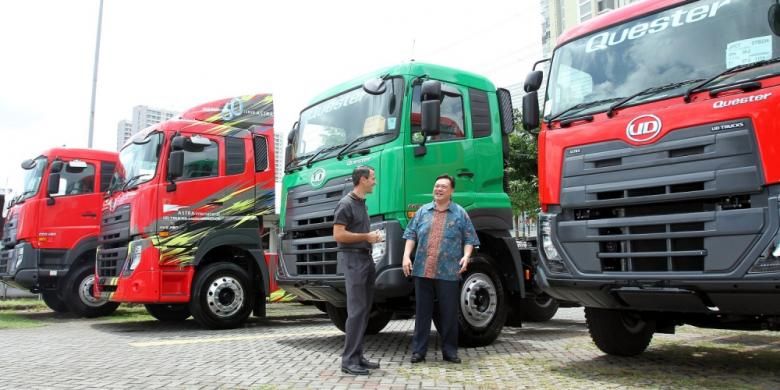 UD Trucks memberi kesempatan konsumen SUrabaya menjajal Quester.