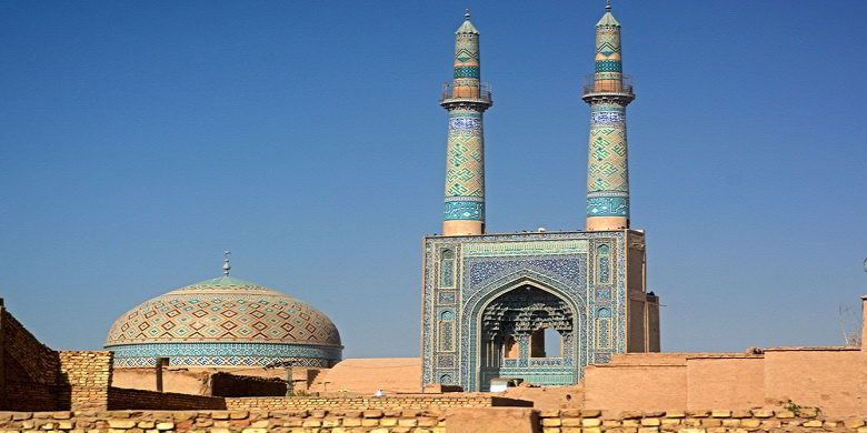 Masjid Jame, salah satu masjid dengan menara tertinggi di Iran. (Shutterstock)