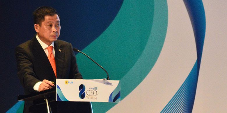 Menteri Energi dan Sumber Daya Mineral (ESDM) Ignasius Jonan ketika menjadi pembicara di Kompas 100 CEO Forum di Raffles Jakarta, Kuningan, Rabu (29/11/2017).