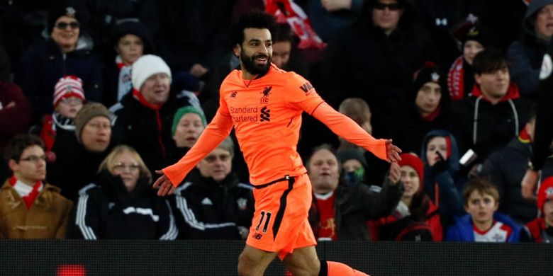 Pemain Liverpool FC, Mohamed Salah, merayakan gol yang dia cetak ke gawang Southampton dalam laga Liga Inggris di Stadion St. Marys, Southampton, pada 11 Februari 2018.