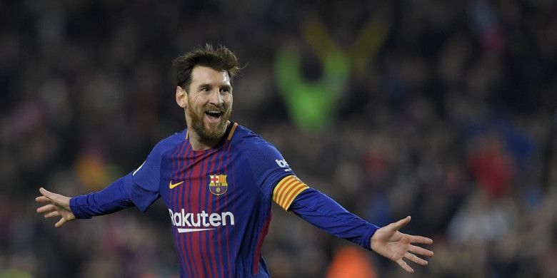 Lionel Messi melakukan selebrasi usai mencetak gol pada pertandingan Barcelona kontra Girona di Camp Nou, Minggu 25 Fabruari 2018
