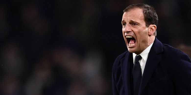 Ekspresi pelatih Juventus, Massimiliano Allegri, dalam laga Liga Italia 2017-2018 kontra Atalanta di Stadion Juventus, Turin, Italia, pada 14 Maret 2018.