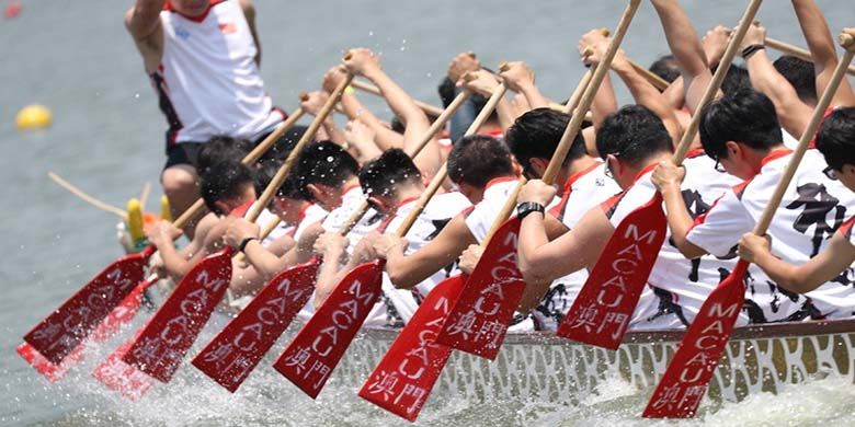 Balapan Perahu Naga Internasional Macao