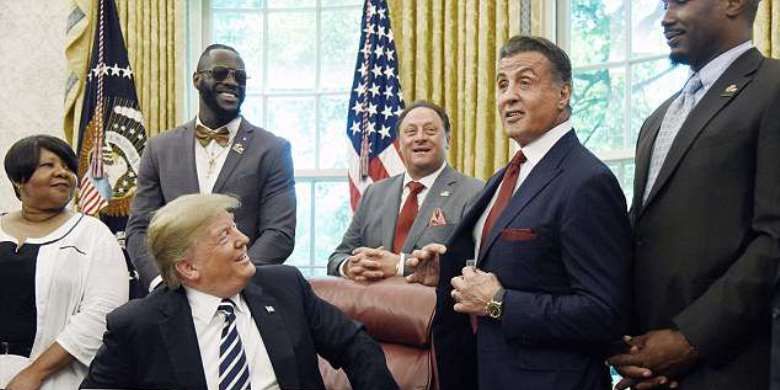 Deontay Wilder, Sylvester Stallone dan Lennox Lewis bersama Presiden Donald Trump