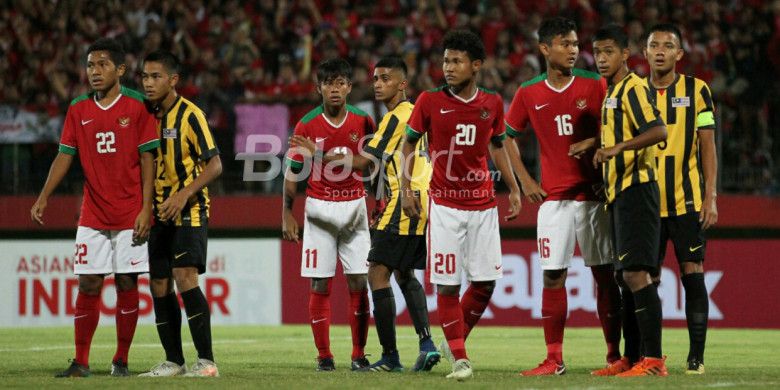 Pertandingan semifinal Piala AFF U-16 2018 antara Indonesia dan Malaysia yang digelar di Stadion Sidoarjo, Kamis (9/8/2018).
